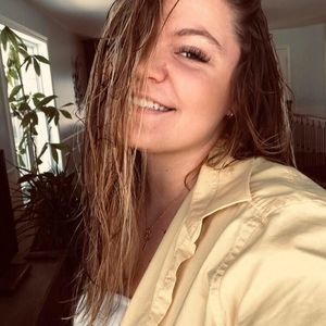 Meet your Posher, Gabrielle